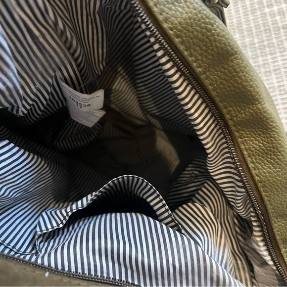 Christian Siriano Green Bag - Picture 6 of 11